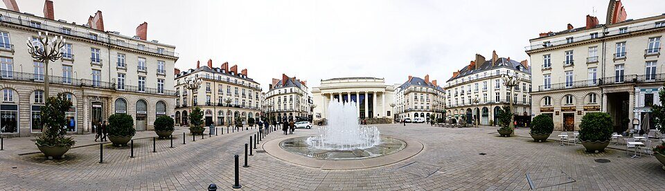 La place Graslin à Nantes
